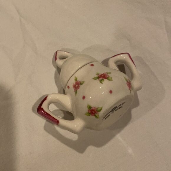 Astor Lane Dillard’s Vintage 15 piece Floral Porcelain Play Mini Tea Set EUC - Picture 11 of 16